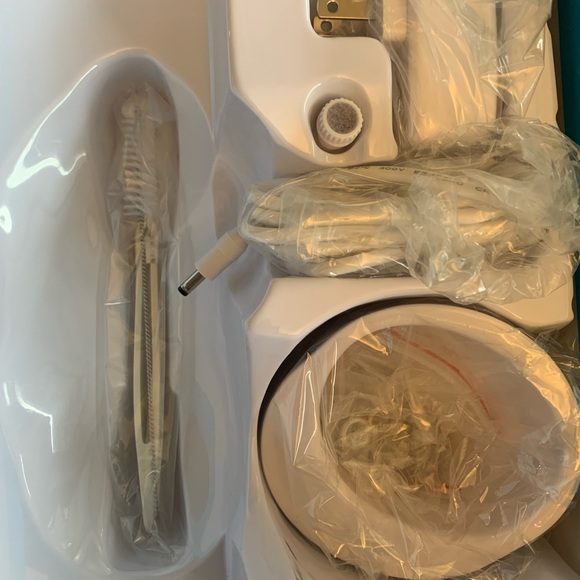 Rodan + Fields Redefine Macro Exfoliator System NEW!. - Picture 5 of 5